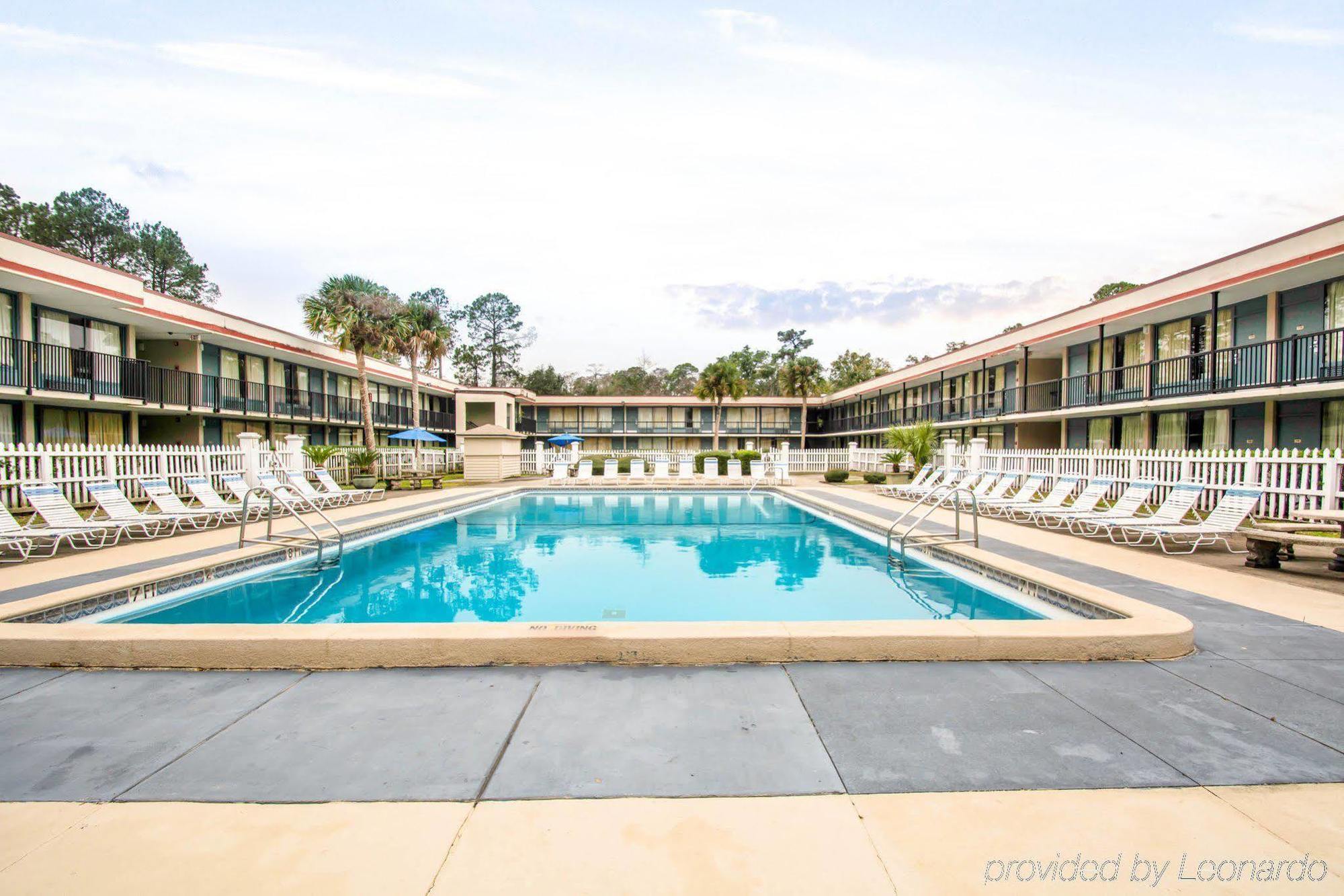 Rodeway Inn & Conference Center Orange Park Esterno foto