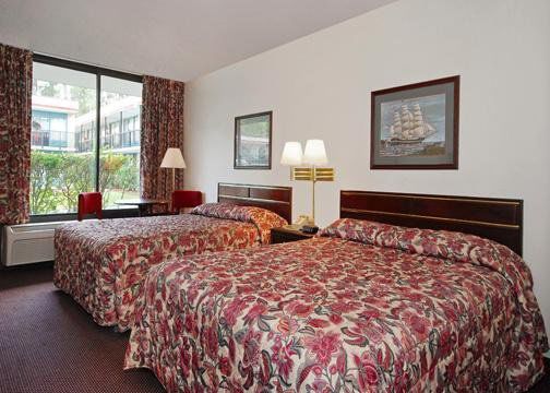 Rodeway Inn & Conference Center Orange Park Camera foto